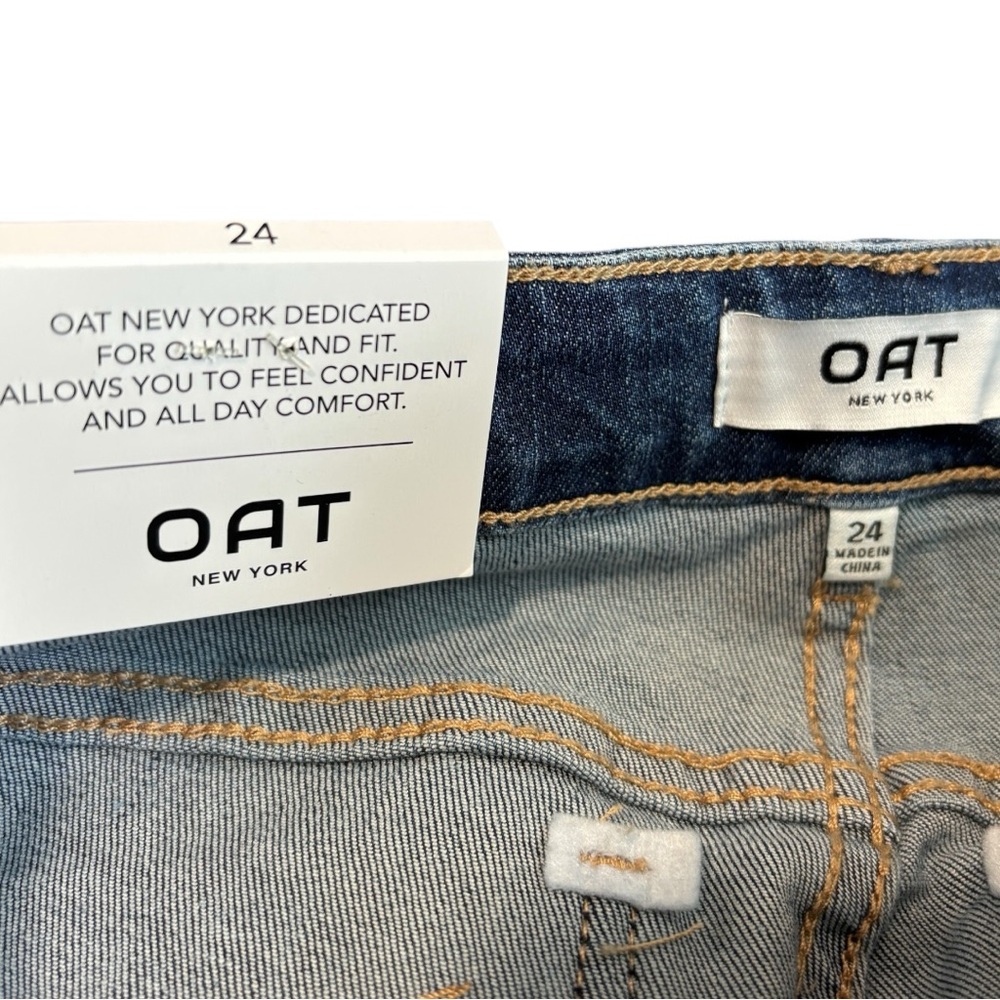 Oat Mid Rise Mini Cropped Flare Blue Jeans Raw Hem NWT Women's Size 24 or 00 - Picture 6 of 12